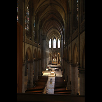 Linz, Maria-Empfngnis-Dom, Blick von der Orgelempore in den Dom