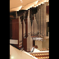Berlin, Philharmonie, Blick von Block K rechts auf die Orgel