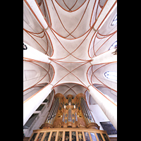 Hamburg, Hauptkirche St. Jacobi, Blick ins Gewlbe und auf die Schnitger-Orgel
