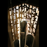 Mnster, St. Lamberti, Blick durch die Schleierbretter des Pedals in die Kirche