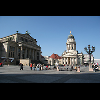 Berlin, Franzsische Friedrichstadtkirche (Franzsischer Dom), Gendarmenmarkt mit Kirche und Schauspielhaus