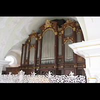 Engelberg, Klosterkirche, Blick vom Seitenschiff zur groen Orgel