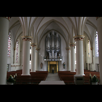 Twistringen, St. Anna, Innenraum / Hauptschiff in Richtung Orgel