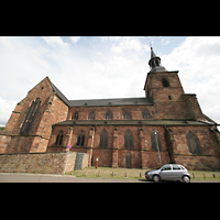 Saarbrcken, Stiftskirche St. Arnual, Seitenansicht