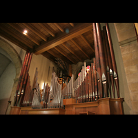 Echternach, St. Willibrord Basilika, Freipfeifenprospekt