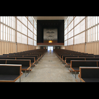 Mnchen (Munich), Herz-Jesu-Kirche, Innenraum / Hauptschiff in Richtung Orgel