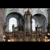 Ottobeuren, Abtei - Basilika, Blick von der Empore der Heilig-Geist-Orgel zur Dreifaltigkeitsorgel