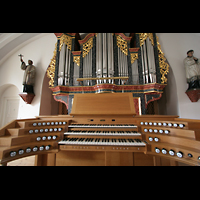 Immenstadt (Allgu), St. Nikolaus, Spieltisch und Orgel