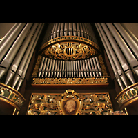 Linz, Stadtpfarrkirche, Prospekt-Detail