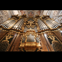 Passau, Dom St. Stephan, Hauptorgel - Blick vom Brustwerk nach oben