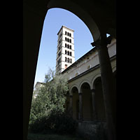 Potsdam, Friedenskirche am Park Sanssouci, Blick vom Kreuzgang auf den Kirchturm