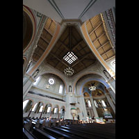 Potsdam, Propsteikirche St. Peter und Paul, Innenraum und Gewlbe