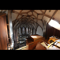 Stuttgart, Hospitalkirche, Blick von der Orgelempore ber den Spieltisch in die Kirche