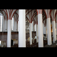 Leipzig, Thomaskirche, Blick von der Sdempore zur Bach-Orgel