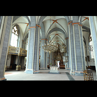 Braunschweig, St. Martini, Innenraum in Richtung Orgel