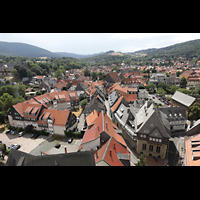 Goslar, Marktkirche St. Cosmas und Damian, Aussicht vom Nordturm nach Sdwesten (links: Kaiserpfalz)