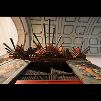 Faro, Catedral da S, Brustwerk und Horizontaltrompeten des Hauptwerks