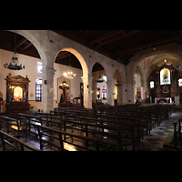 La Habana (Havanna), Iglesia del Espritu Santo, Innenraum und Altre im linken Seitenschiff