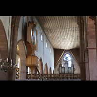 Basel, Predigerkirche, Blick vom Lettner auf die beiden Orgeln