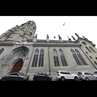 Fribourg (Freiburg), Cathdrale Saint-Nicolas, Seitenansicht