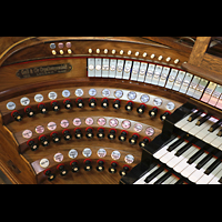 Schwyz, Kollegiumskirche, Linke Registerstaffel