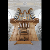 Frauenfeld, Kath. Stadtkirche St. Nikolaus, Orgel mit Spieltisch