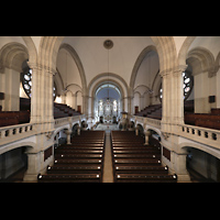 Dresden, Martin-Luther-Kirche, Blick von der Orgelempore in die Kirche