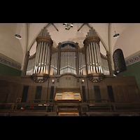 Dresden, Vershnungskirche, Orgel mit Spieltisch