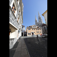 Grlitz, St. Peter und Paul (Sonnenorgel), Blick von der Petersstrae zur Petreskirche