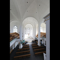 Dsseldorf, Johanneskirche, Blick von der Orgelempore in die Kirche