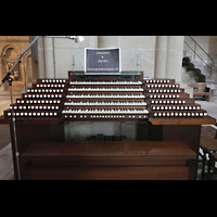 Lausanne, Cathdrale, Mobilder Spieltisch