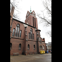 Berlin, St. Josef, Seitenansicht mit Turm