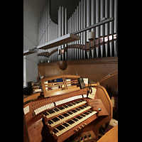 Berlin, St. Marien (Maria, Hilfe der Christen9, Spieltisch mit Orgel