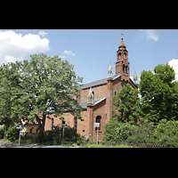 Berlin, St. Marien am Behnitz, Blick von 