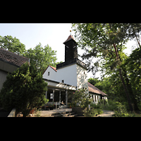 Berlin, Waldkirche Heiligensee, Auenansicht der Kirche