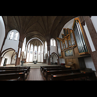 Berlin, St. Marien, Blick vom Hauptschiff zur Orgel und in den Chor