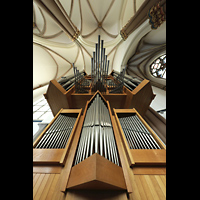 Willich, St. Johannes Baptist, Orgel mit Blick ins Gewlbe