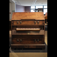 Berlin, Musikinstrumenten-Museum, Schreibsekretr-Orgel