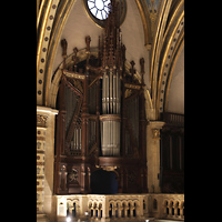 Montserrat, Abadia de Montserrat, Baslica Santa Mara, Prospekt der alten Orgel (nicht mehr funktionstchtig) im hinteren Hauptschiff