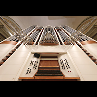 Barcelona, Sant Vicen de Sarri, Orgel mit Spieltisch