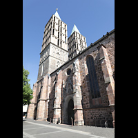 Kassel, St. Martin, Seitenansicht von Sden vom Martinsplatz mit Trmen