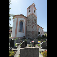 Welschensteinach, St. Peter und Paul, Ansicht von Nordosten (Dorfstrae) mit Friedhof