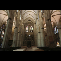 Regensburg, Dom St. Peter, Langhaus nach Westen