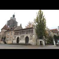 Regensburg, Basilika St. Emmeram, Blick vom Emmeramsplatz auf das Kloster St. Emmeram mit Turm, rechts die Basilika