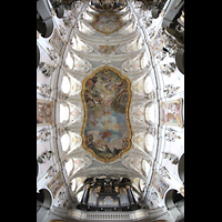 Regensburg, Basilika St. Emmeram, Blick zur Decke mit Orgel