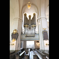 Stockholm, Maria Magdalena kyrka, Sdemporenorgel und Hauptorgel