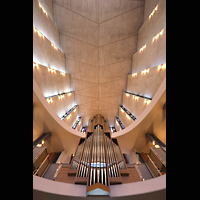 Stockholm, Uppenbarelsekyrkan (Auferstehungskirche), Blick ber das Rckpositiv zur Decke