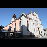 Stockholm, Domkyrka (S:t Nicolai kyrka, Storkyrkan), Blick vom Kllargrnd aus Sden auf die Ostfassade und das sdliche Seitenschiff