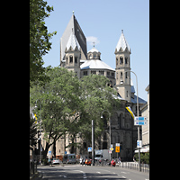 Kln (Cologne), Basilika St. Aposteln, Ansicht von Osten vom Neumarkt