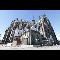 Kln (Cologne), Dom St. Peter und Maria, Ansicht von Nordosten vom Roncalliplatz